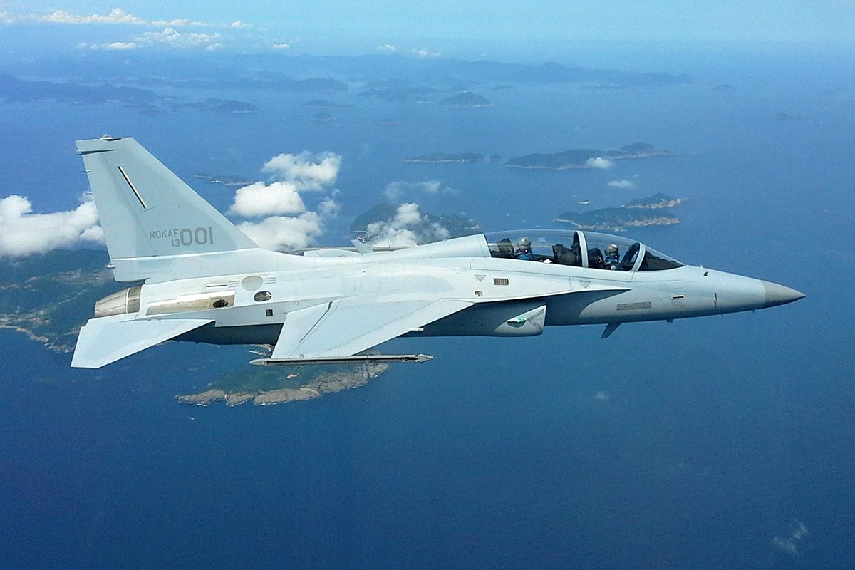 Le ministère de la Défense colombien a annoncé avoir sélectionné un mixte de KAI TA-50 et de FA-50 Golden Eagle © TAI