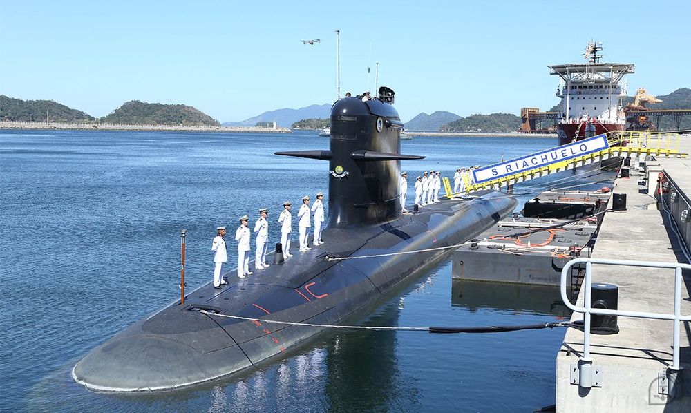 Le premier des quatre sous-marins Scorpène du programme ProSub a été mis en service par la Marinha do Brasil