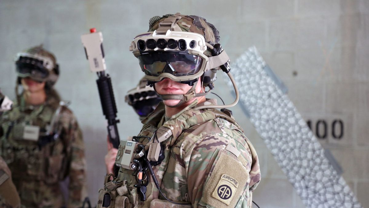 Microsoft a livré un premier lot de 5 000 casques de réalité augmentée à l’armée américaine © US Army