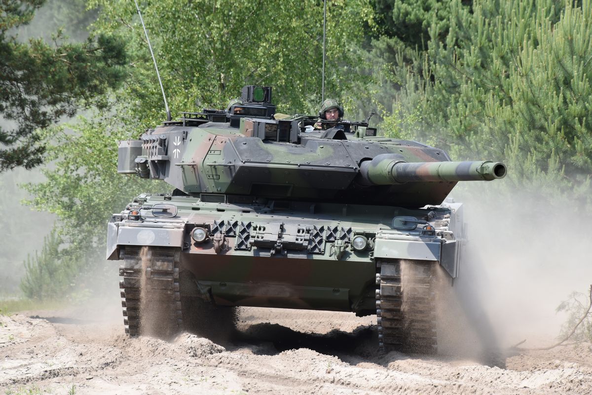 L’Italie serait sur le point de sélectionner le Leopard 2A8 © KMW