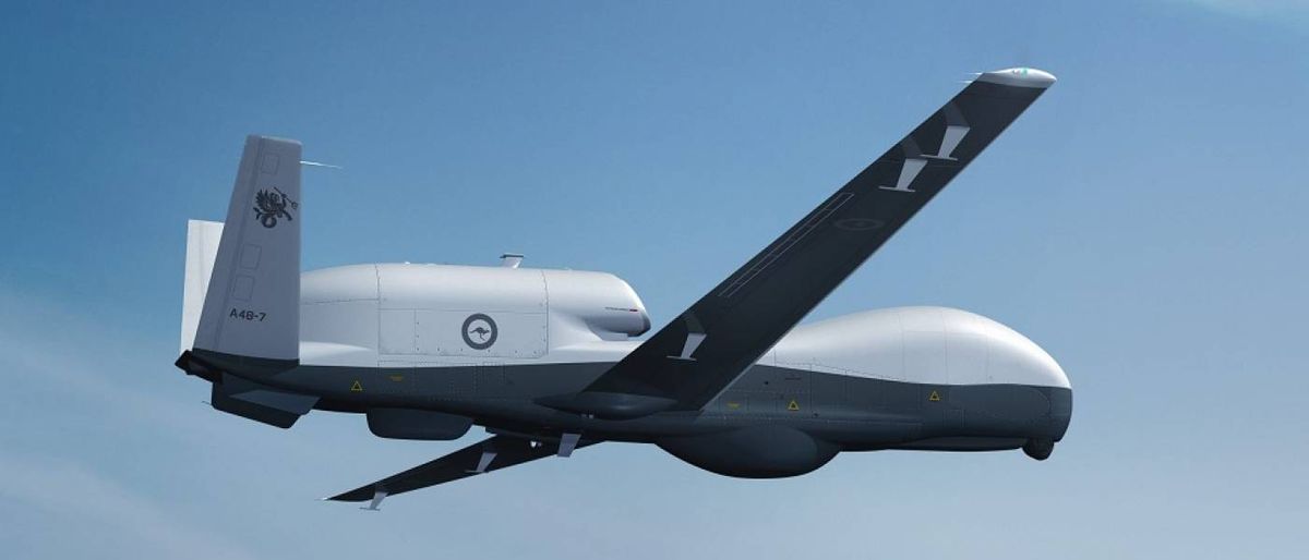 La Royal Australian Air Force a réceptionné le premier des quatre drones de surveillance maritime et de renseignement MQ-4C Triton © Australia Air Force