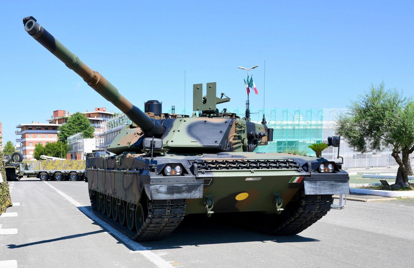 L’armée de terre italienne a réceptionné ses cinq premiers Ariete portés au standard C2 © Esercito Italiano