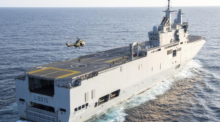 La Marine modernise la navigation de ses porte-hélicoptères © Marine nationale