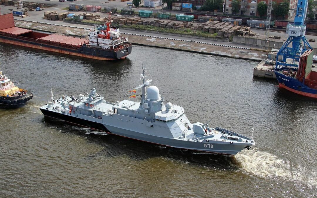 Russie : la corvette Burya teste son système Pantsyr-M avant mise en service